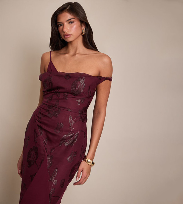 بريتي ليتل ثينغ بريتي ليتل ثينغ - خمري  Maxi Dresses