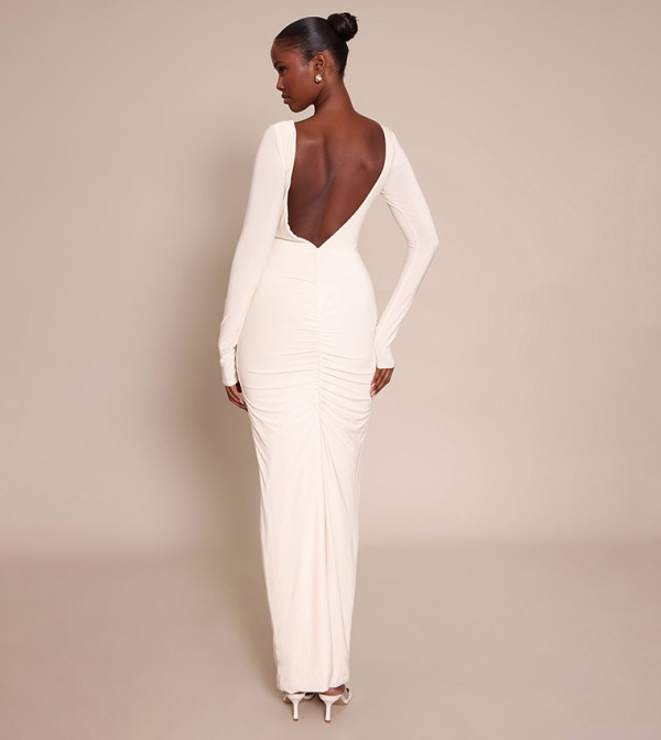 PrettyLittleThing  modest-dressing - Cream Maxi Dresses