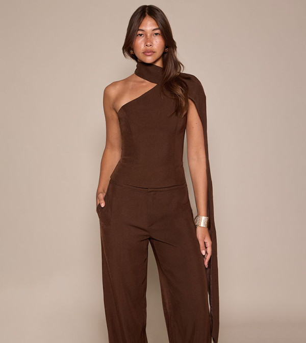 PrettyLittleThing PrettyLittleThing - Dark Brown Sleeveless Tops
