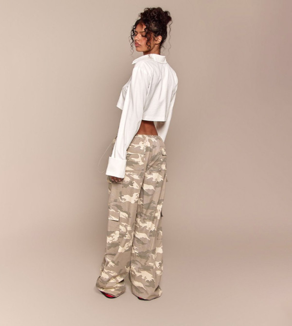 PrettyLittleThing  Cargos - Grey Cargos