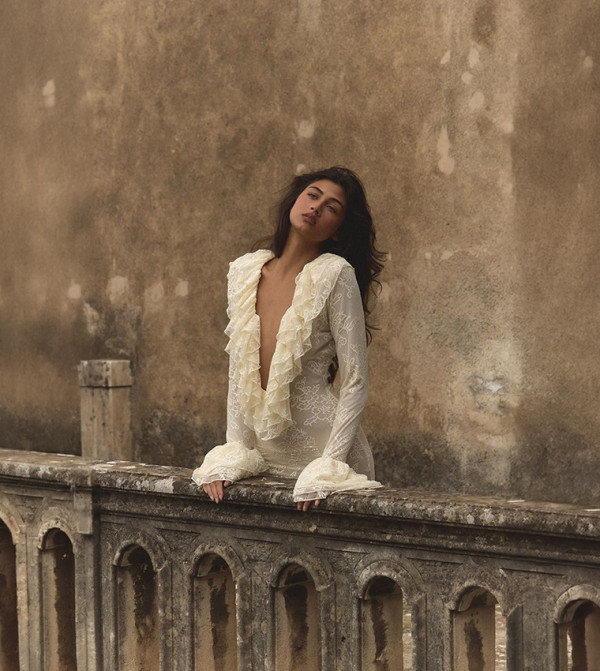 PrettyLittleThing  occasion-wedding-guest - Cream Maxi Dresses