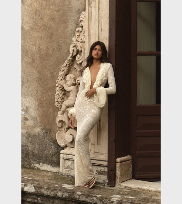 PrettyLittleThing  occasion-wedding-guest - Cream Maxi Dresses