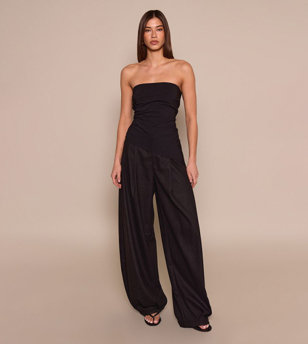 PrettyLittleThing PrettyLittleThing - BLACK Sleeveless Tops