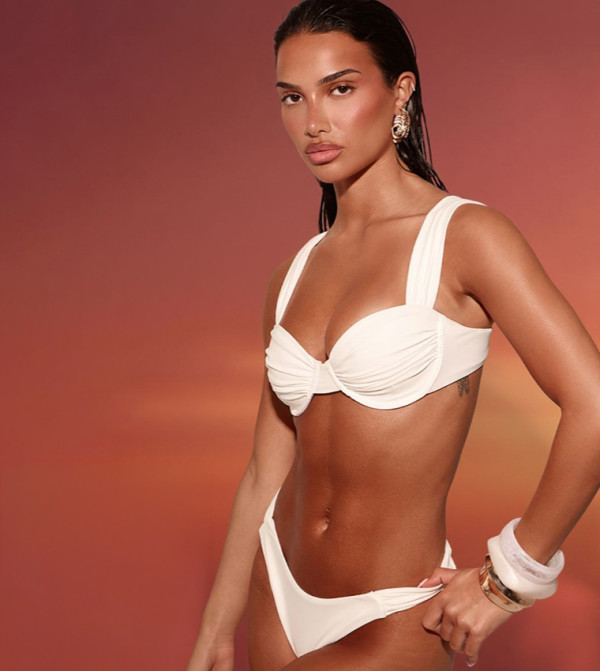 PrettyLittleThing Swimwear - White Bikini Bottoms