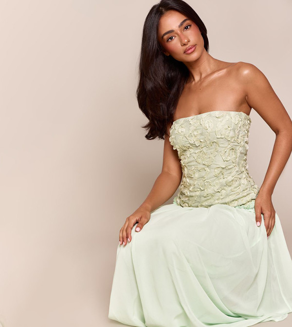 PrettyLittleThing PrettyLittleThing - Green Maxi Dresses