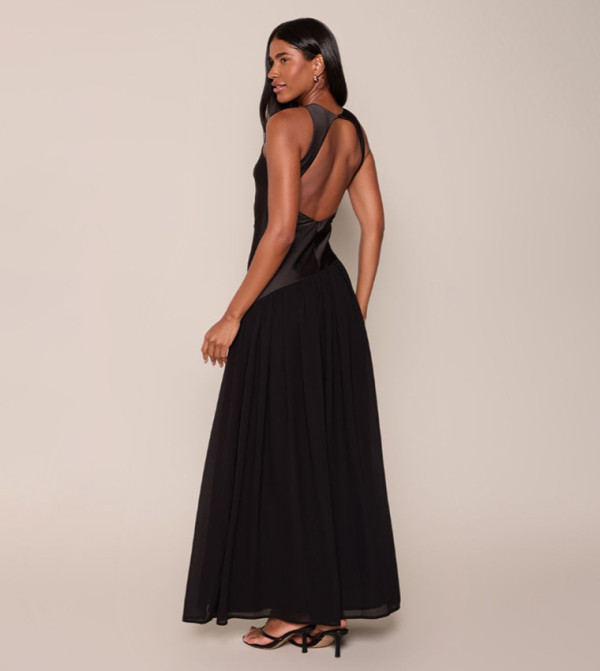 بريتي ليتل ثينغ بريتي ليتل ثينغ - أسود Maxi Dresses