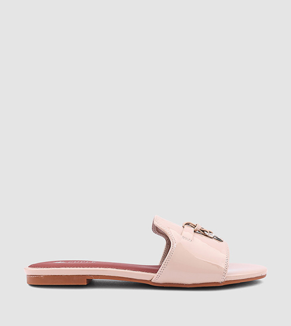 Cuple Cuple - Nude Flat Sandals