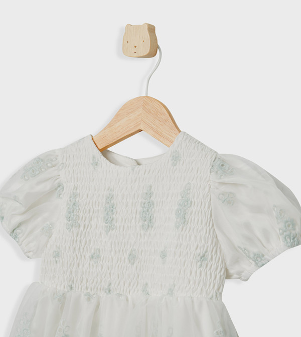 بيبيز آند مور بيبيز آند مور  - أبيض فستان كاجوال 