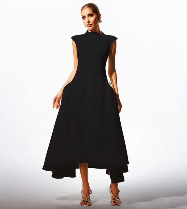 Bella Barnett  Casual Dresses - Black Midi Dresses