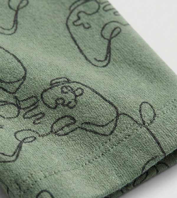 BABIES & MORE  Clothing - Green Pyjama Set