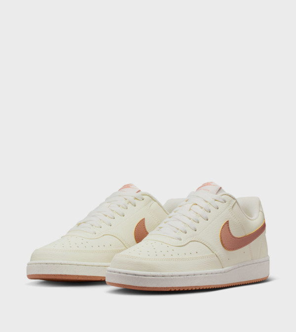 Nike Nike - Beige Low Top