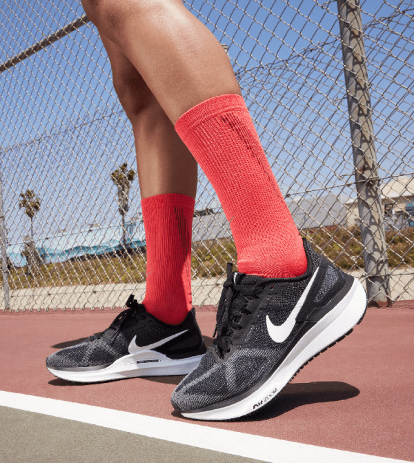 Nike  - Black Running Shoes