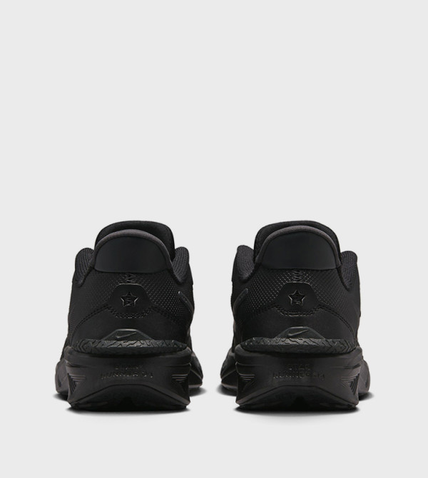 Nike  Sports Shoes - Black Running & Training