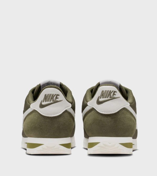 Nike Nike - Brown Low Top