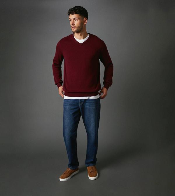 Maine V-neck Sweaters - Maroon V-neck Sweaters
