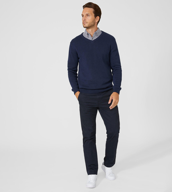 Maine V-neck Sweaters - Navy V-neck Sweaters