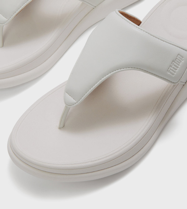 FitFlop FitFlop - White Flat Sandals