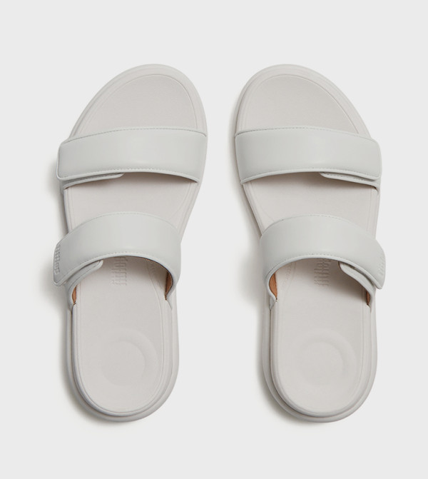 FitFlop FitFlop - White Flat Sandals
