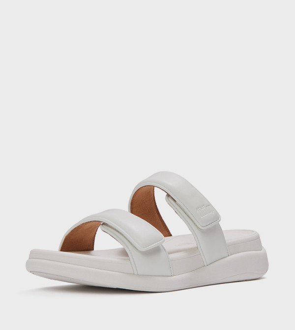 FitFlop FitFlop - White Flat Sandals