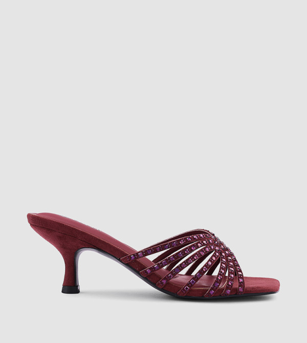 Cuple  - Maroon Heels