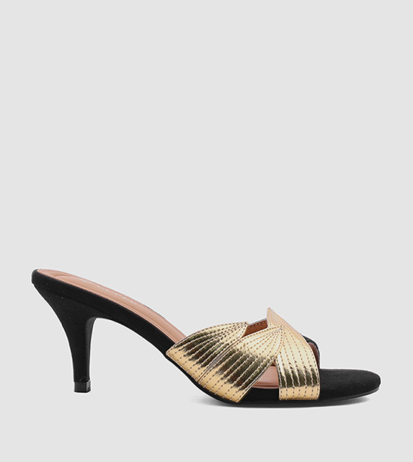 Cuple Cuple - BLACK Heels