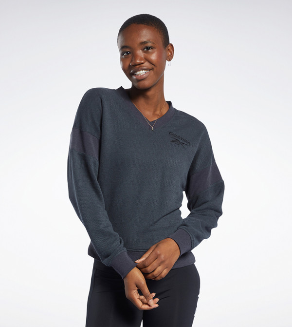 Reebok Exclusive - Black T-Shirts