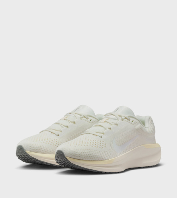 Nike Nike - Beige Running Shoes