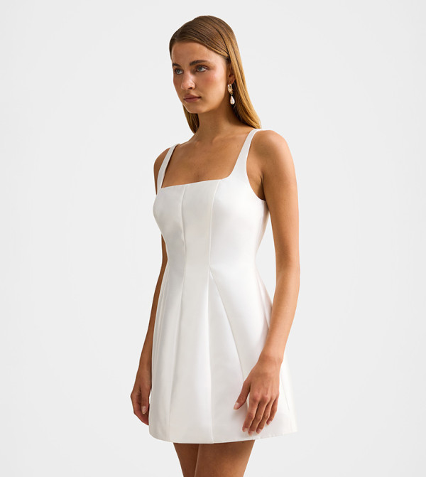 فوريفر نيو  فساتين ميني  - أبيض  Mini Dresses