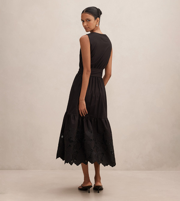 فوريفر نيو فوريفر نيو - أسود Midi Dresses
