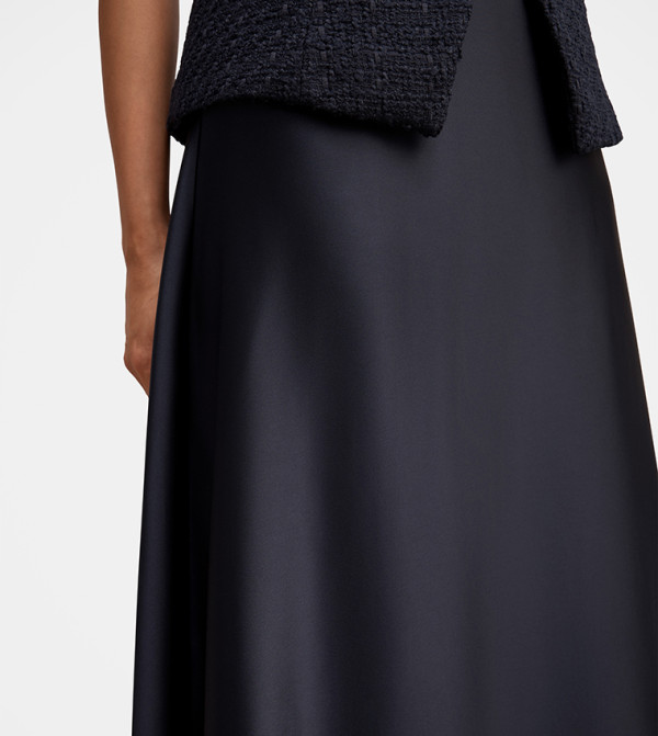 فوريفر نيو  تنانير - كحلي Midi Skirts