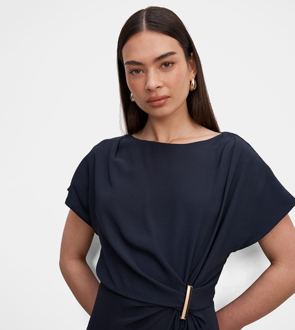 فوريفر نيو  فساتين ميدي  - كحلي Midi Dresses