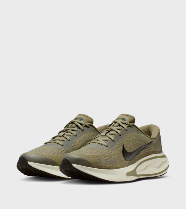 Nike  - Green Running Shoes