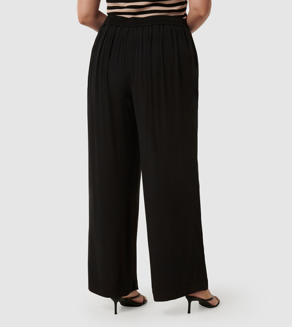 Forever New  Pants & Leggings - Black Pants & Leggings