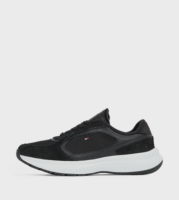 Tommy Hilfiger  - Black Low Top