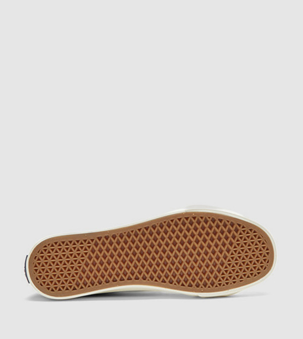 U.S. Polo Assn. U.S. POLO ASSN. - Black Low Top