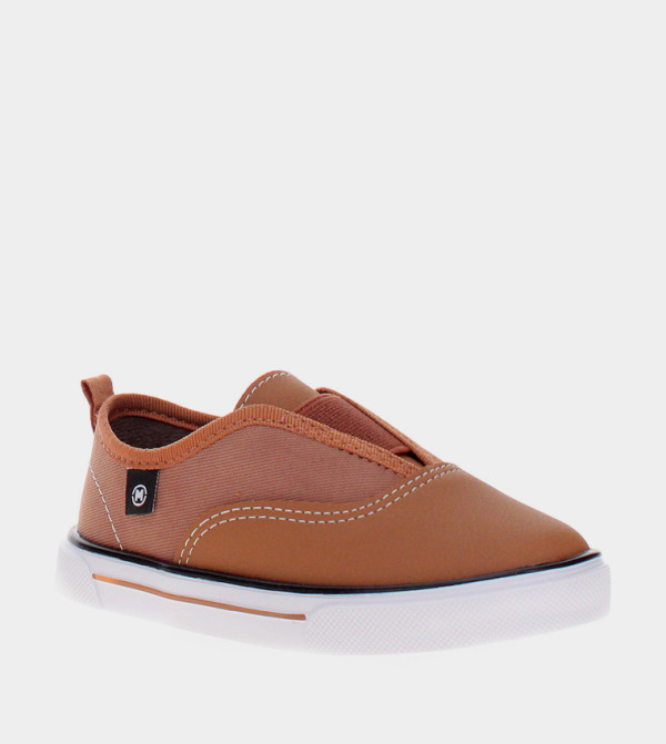 MOLEKINHO MOLEKINHO - Tan Casual Slip-On's