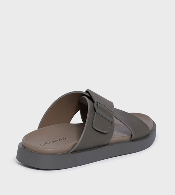 GEOOMNII GEOOMNII - Green Arabic Sandals