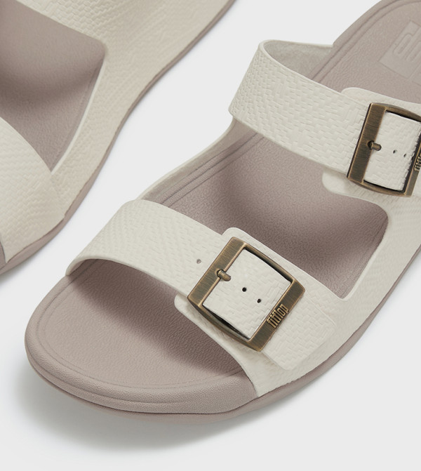 FitFlop FitFlop - Cream Casual Sandals