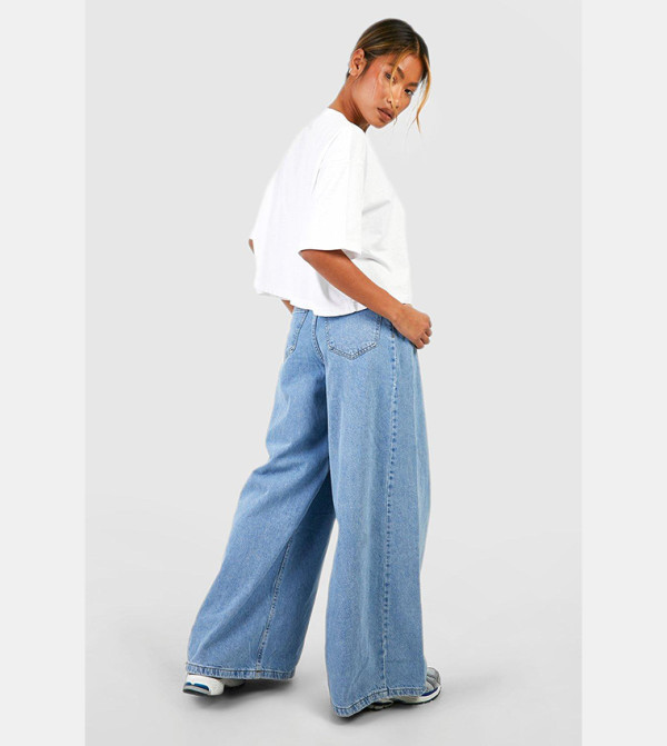 boohoo - Express boohoo - Light Blue Wide Leg Jeans