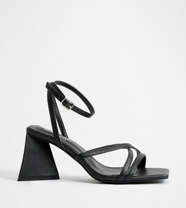 boohoo - Black Heeled Sandals