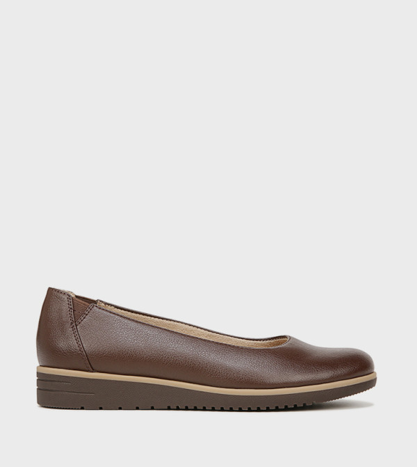 Naturalizer Ballerinas - Brown undefined