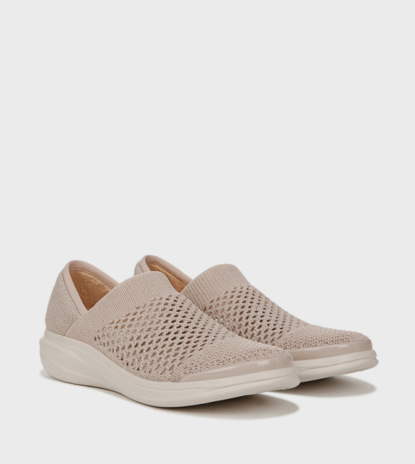 Naturalizer  Slip-Ons - Beige Casual Slip-ons