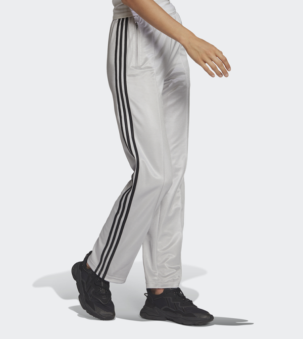 اديداس Athleisure BTU - رمادي بنطال رياضي / جوغر رياضي