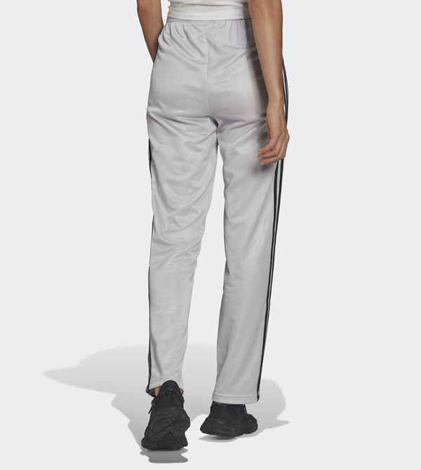 اديداس Athleisure BTU - رمادي بنطال رياضي / جوغر رياضي