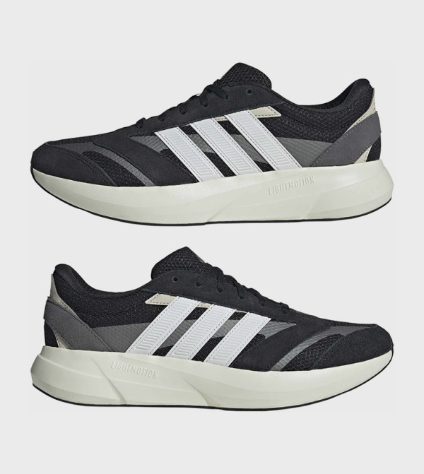 اديداس أحذية سنيكرز - أسود أحذية برقبة منخفضة