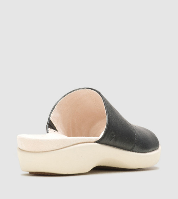 Hush Puppies Hush Puppies - Black Slides
