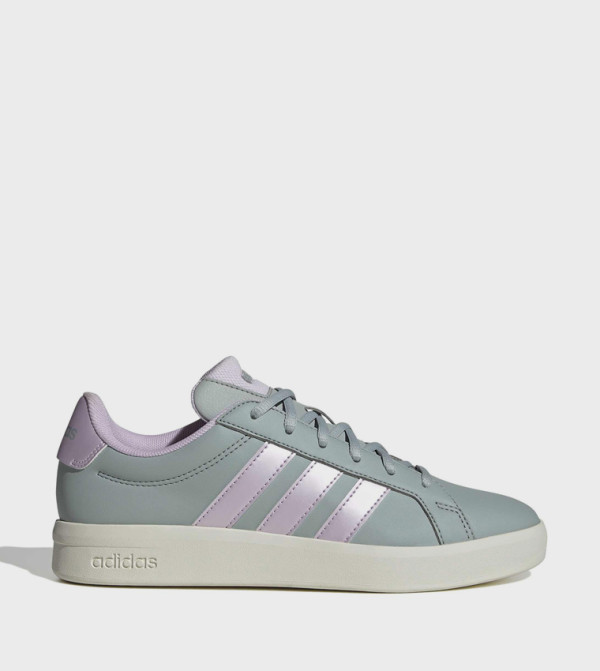 Adidas  - Green Low Top