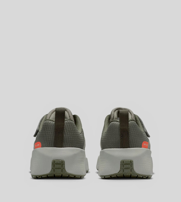 Nike Nike - Light Green Low Top