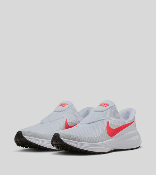 Nike Nike - White Walking Shoes