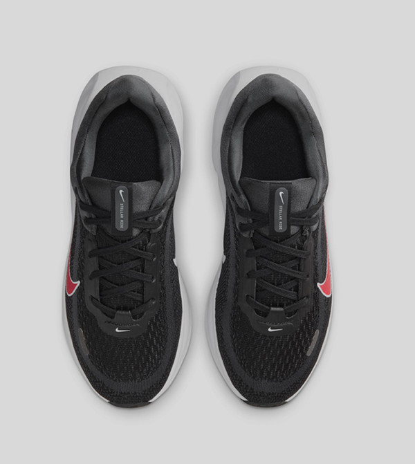 Nike Footwear - Black Running & Training